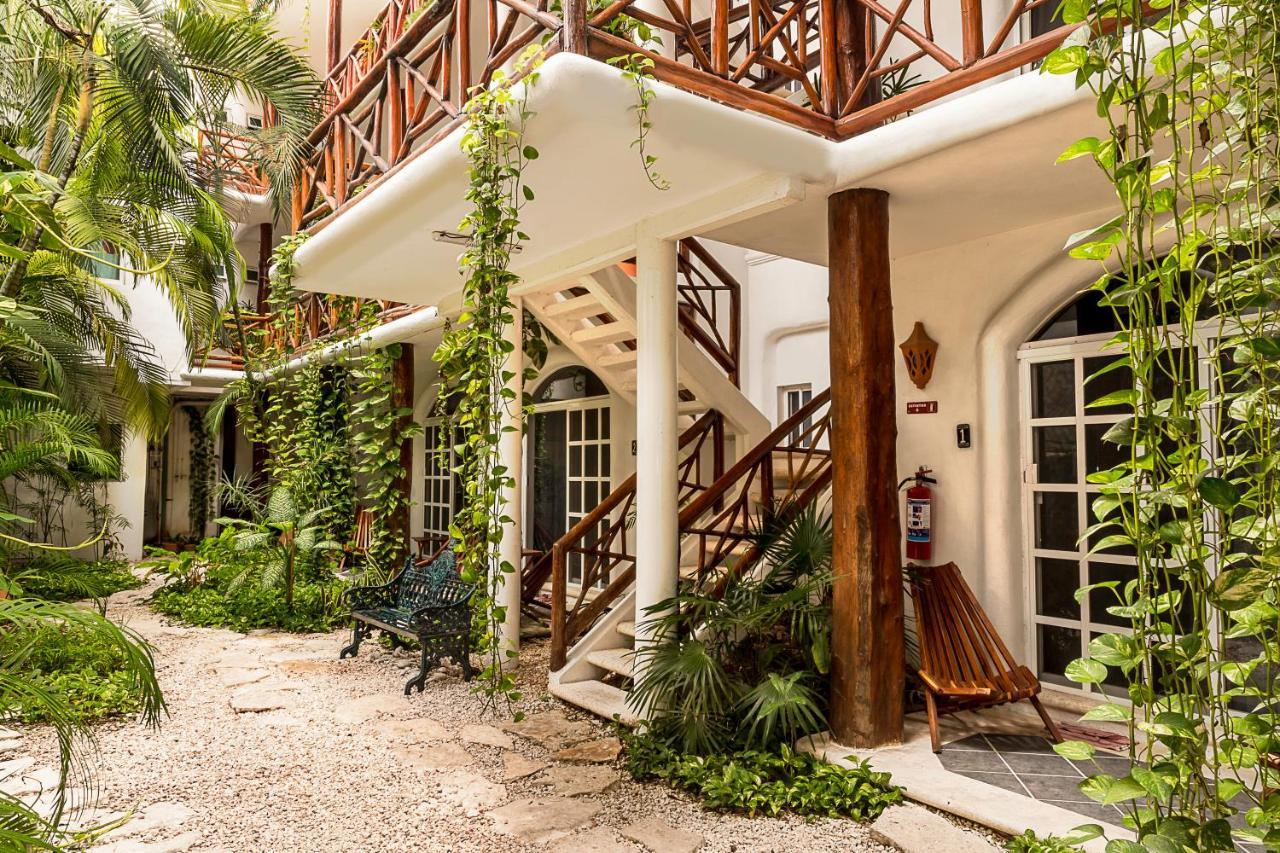 Selva Y Mar Apart Hotel Playa del Carmen Bagian luar foto
