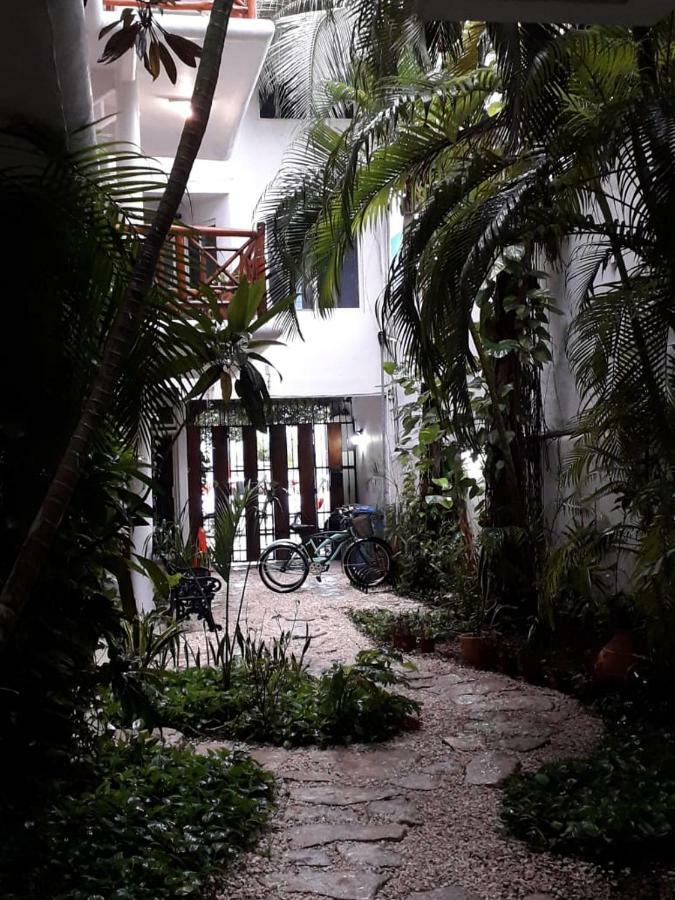 Selva Y Mar Apart Hotel Playa del Carmen Bagian luar foto